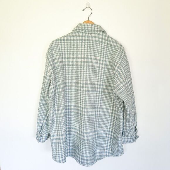 Viceyla pale blue plaid L/S Shacket - Picture 3 of 11
